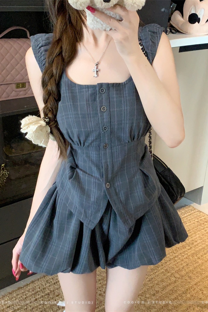 Retro Plaid Slim Top and Bubble Skirt Pants Two-Piece Set for Women - Image 5