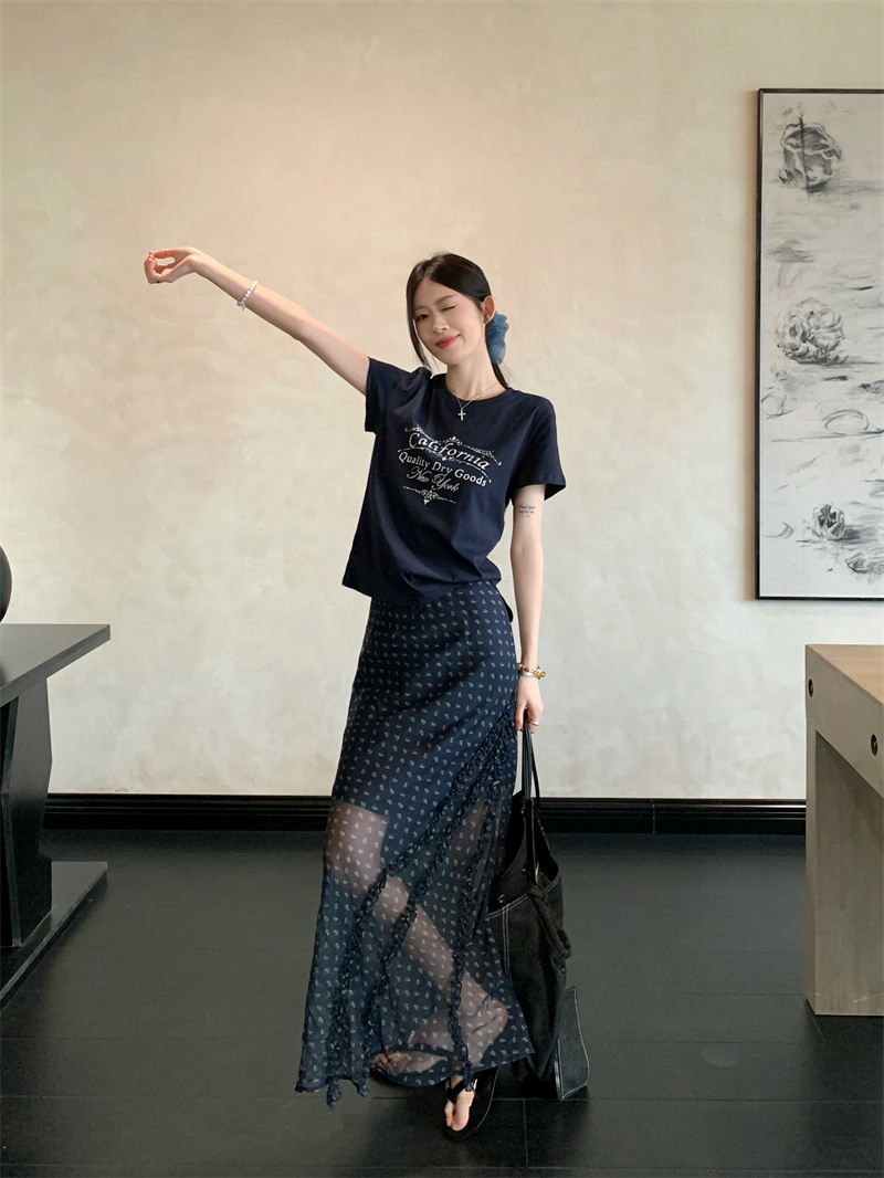 Women's Summer Two-Piece Set with Letter Print Short Sleeve T-Shirt and Mesh Spliced Skirt
