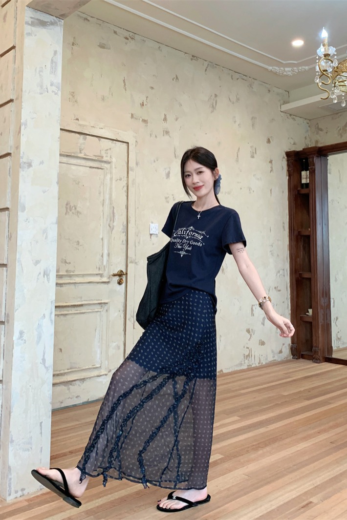 Women's Summer Two-Piece Set with Letter Print Short Sleeve T-Shirt and Mesh Spliced Skirt - Image 5