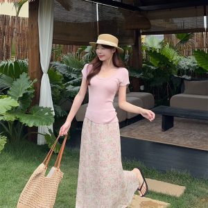 Summer Two-Piece Set with U-Neck Knit Short Sleeve Top and Floral Skirt