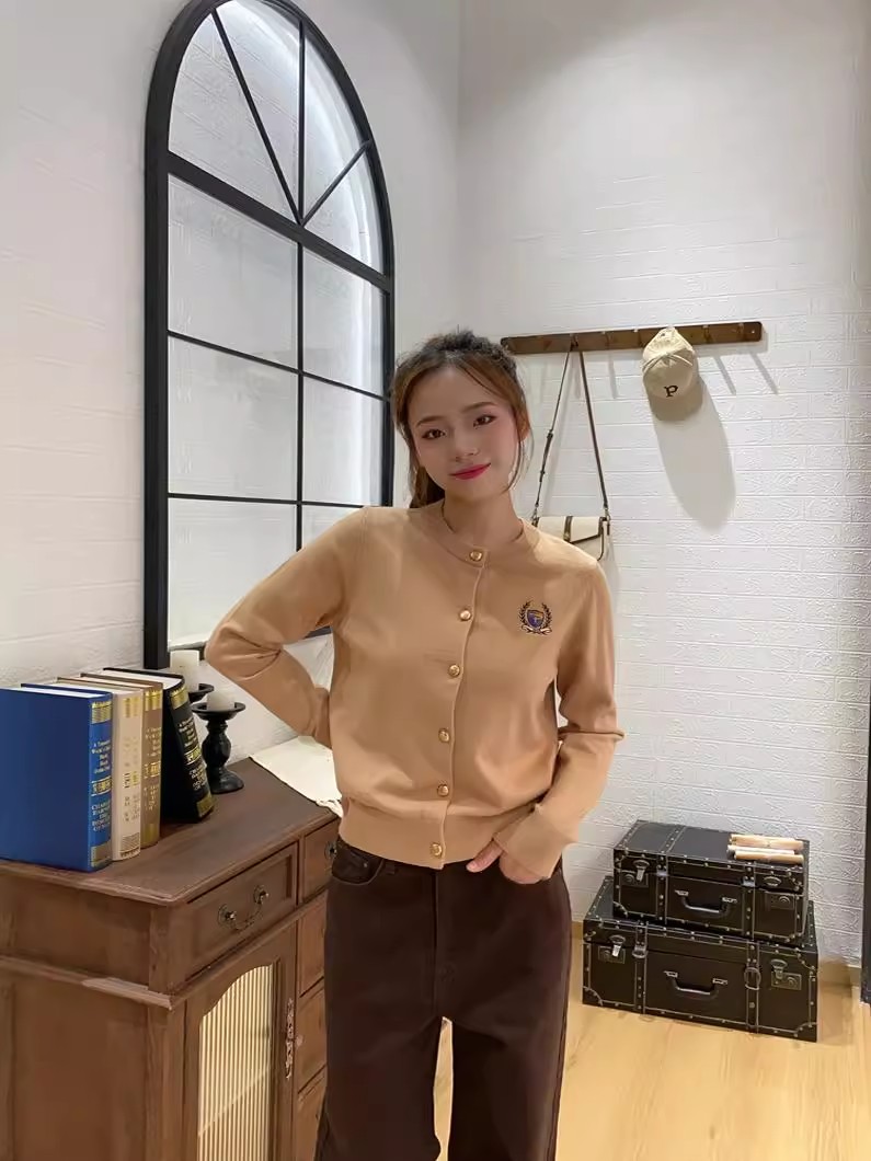 Korean Style Cropped Cardigan Sweater Women Long Sleeve Knit Lightweight Outerwear - Image 4